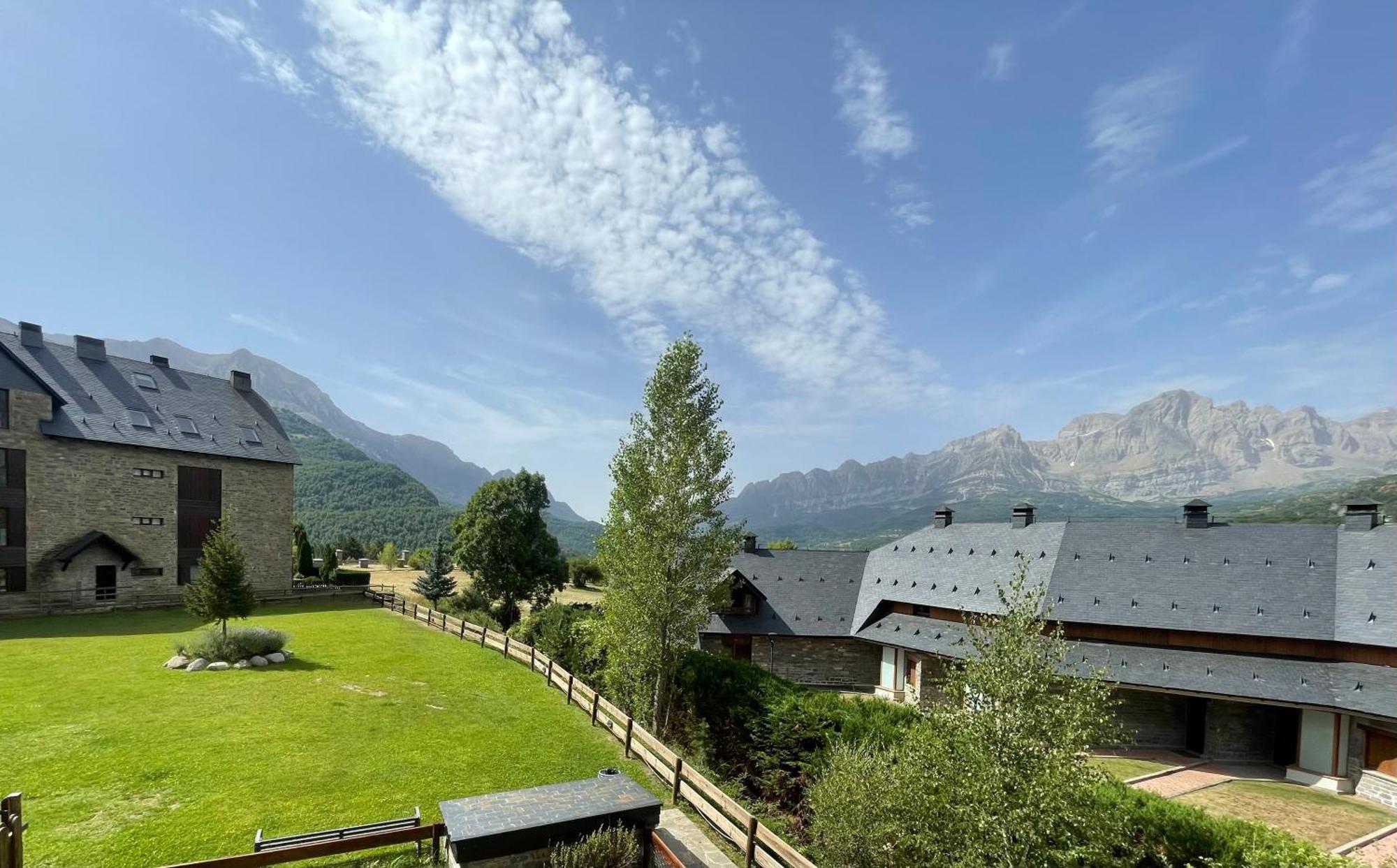 Ventanal De Saras Petfriendly Garaje Trastero Y Chimenea - Arafita Apartamentos Panticosa Dış mekan fotoğraf