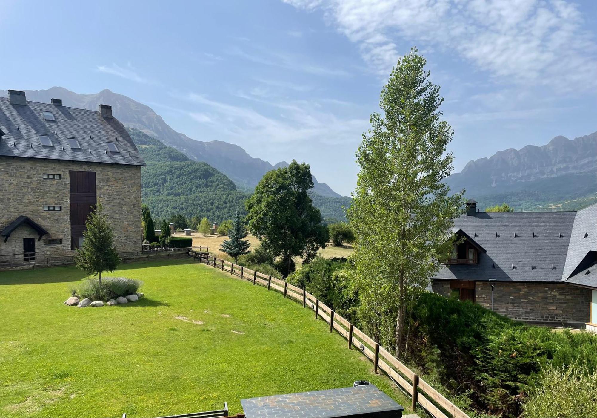 Ventanal De Saras Petfriendly Garaje Trastero Y Chimenea - Arafita Apartamentos Panticosa Dış mekan fotoğraf