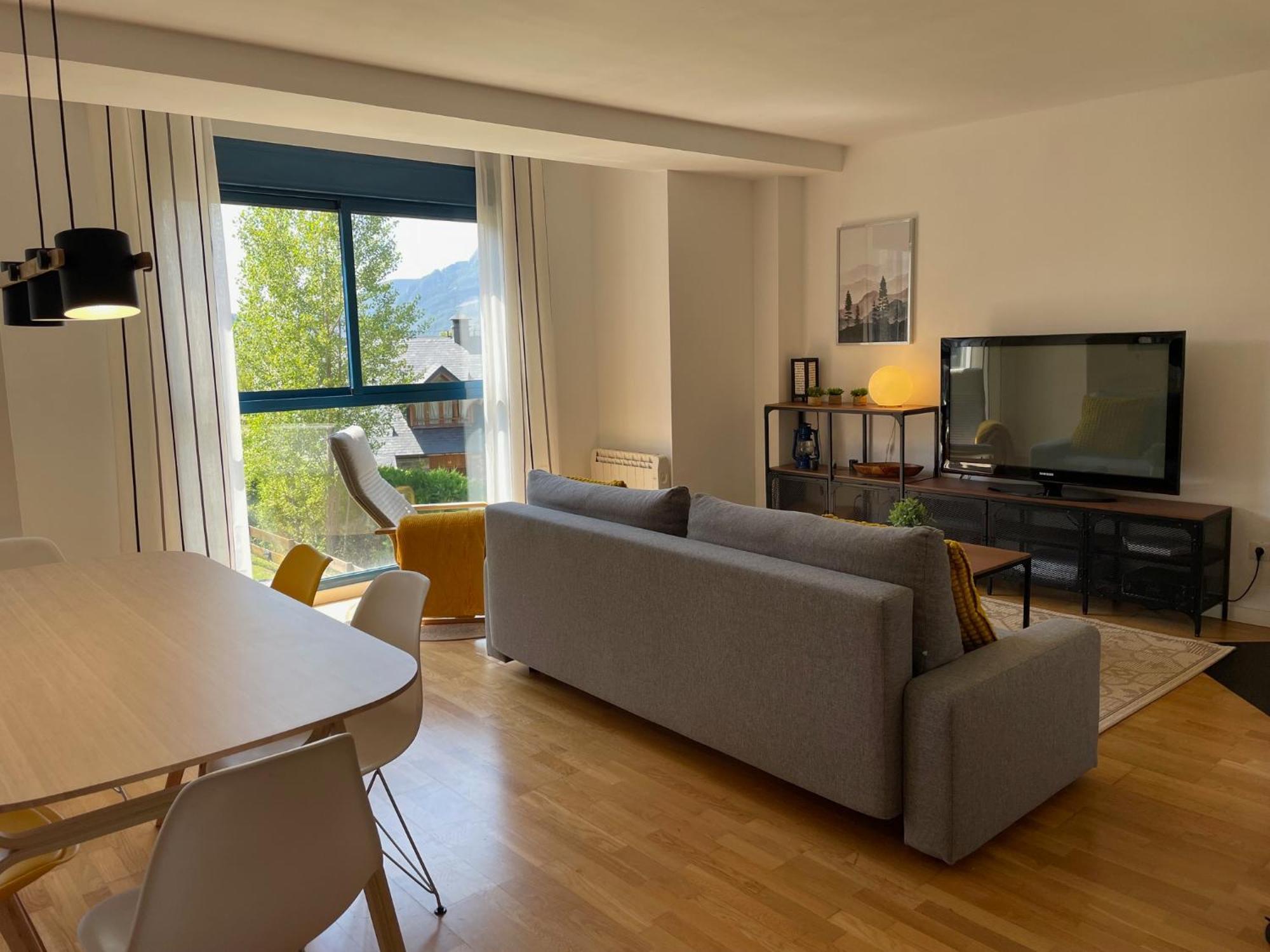 Ventanal De Saras Petfriendly Garaje Trastero Y Chimenea - Arafita Apartamentos Panticosa Dış mekan fotoğraf